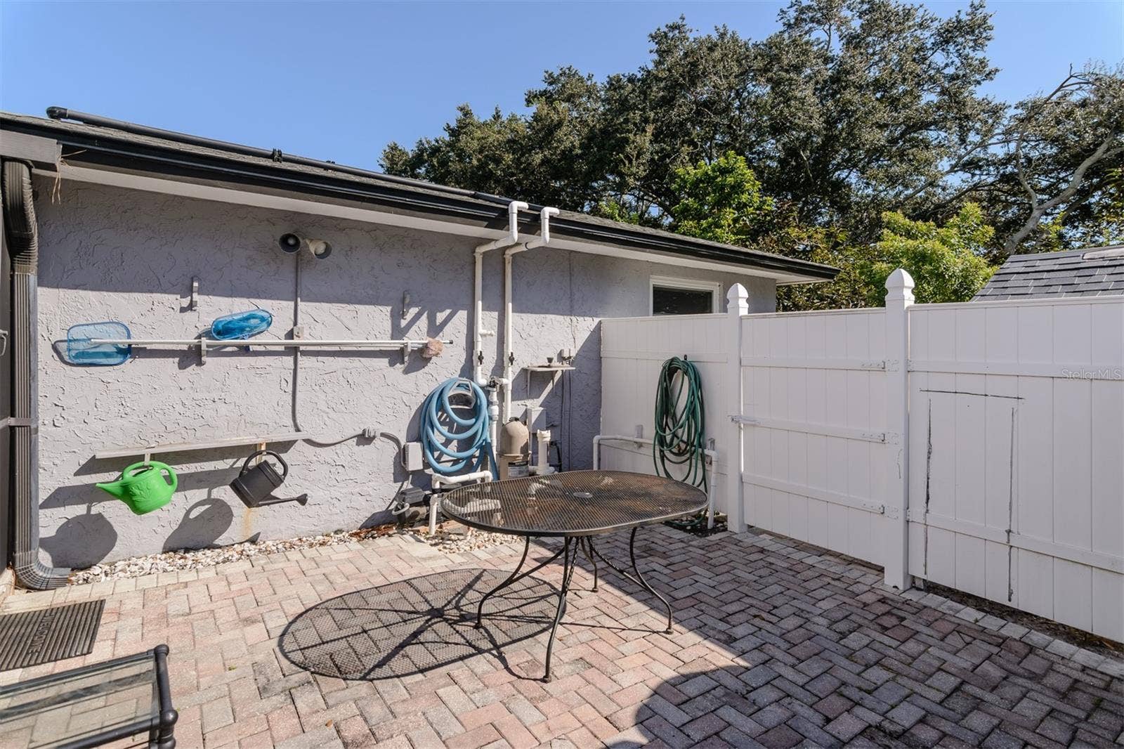 2977 AMBLEGLEN COURT, Clearwater, FL 33761