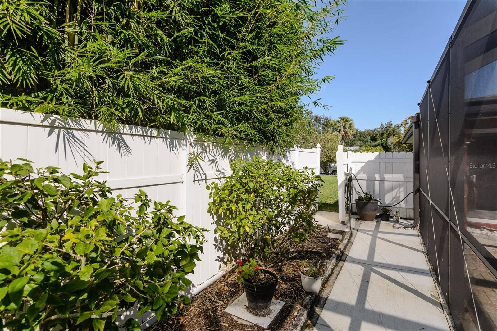 2977 AMBLEGLEN COURT, Clearwater, FL 33761
