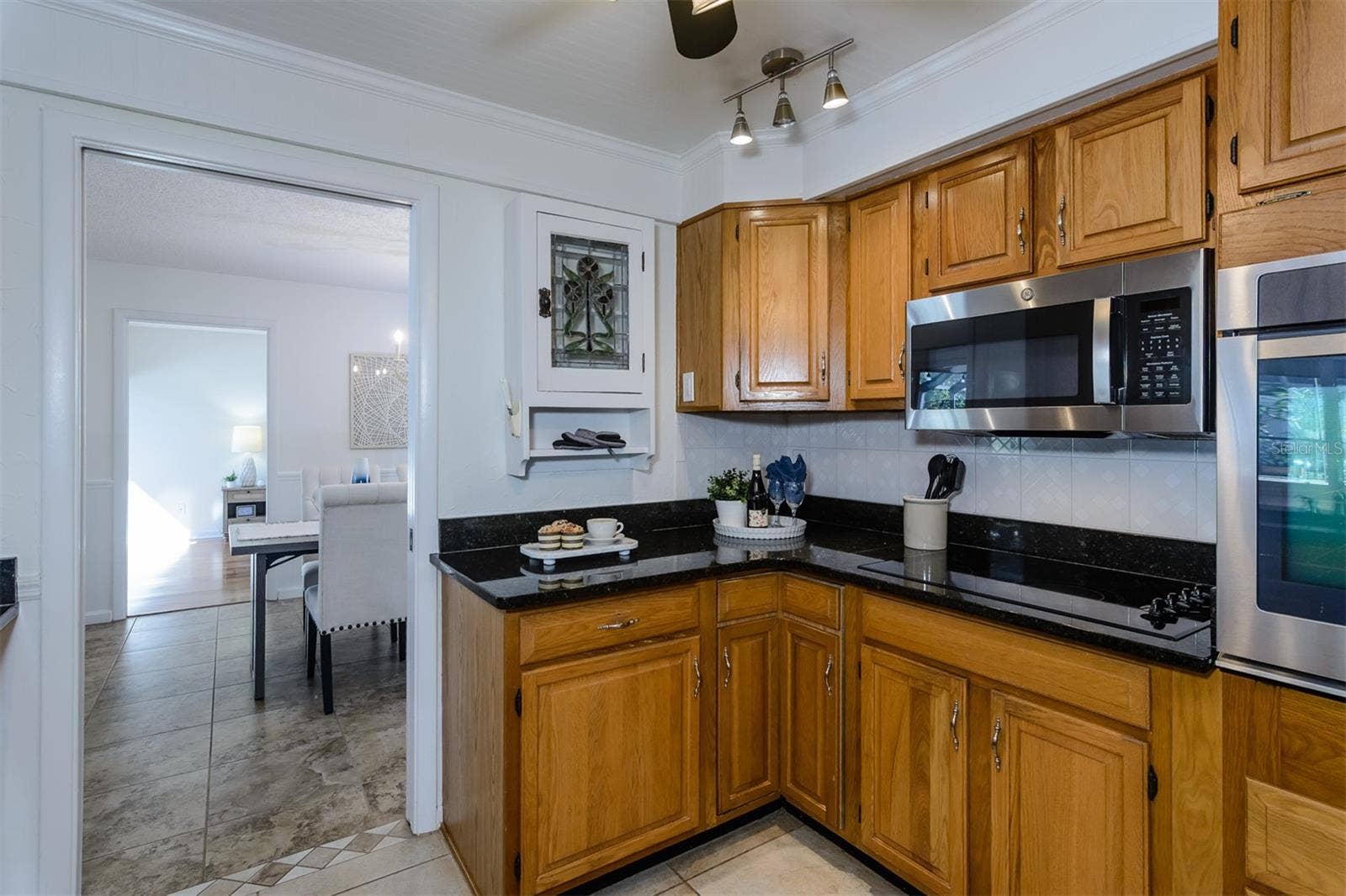 2977 AMBLEGLEN COURT, Clearwater, FL 33761