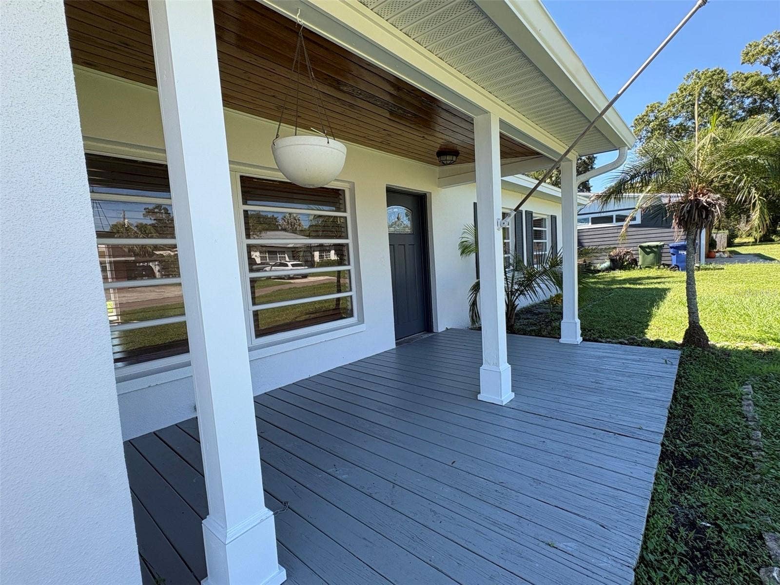 1518 W RIVER LANE, Tampa, FL 33603 1518 W RIVER LANE, Tampa, FL 33603