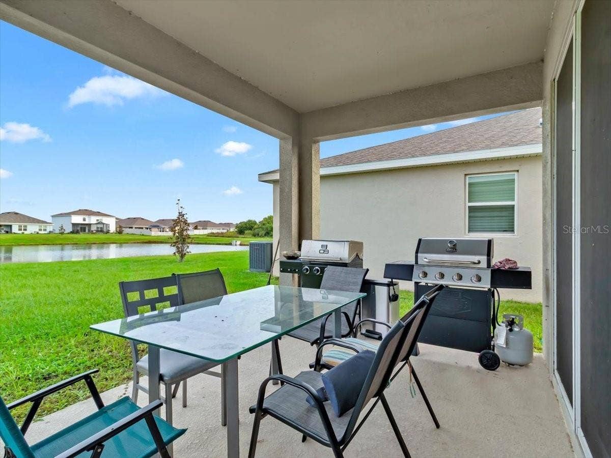 5421 FLINT HILLS DRIVE, Wimauma, FL 33598