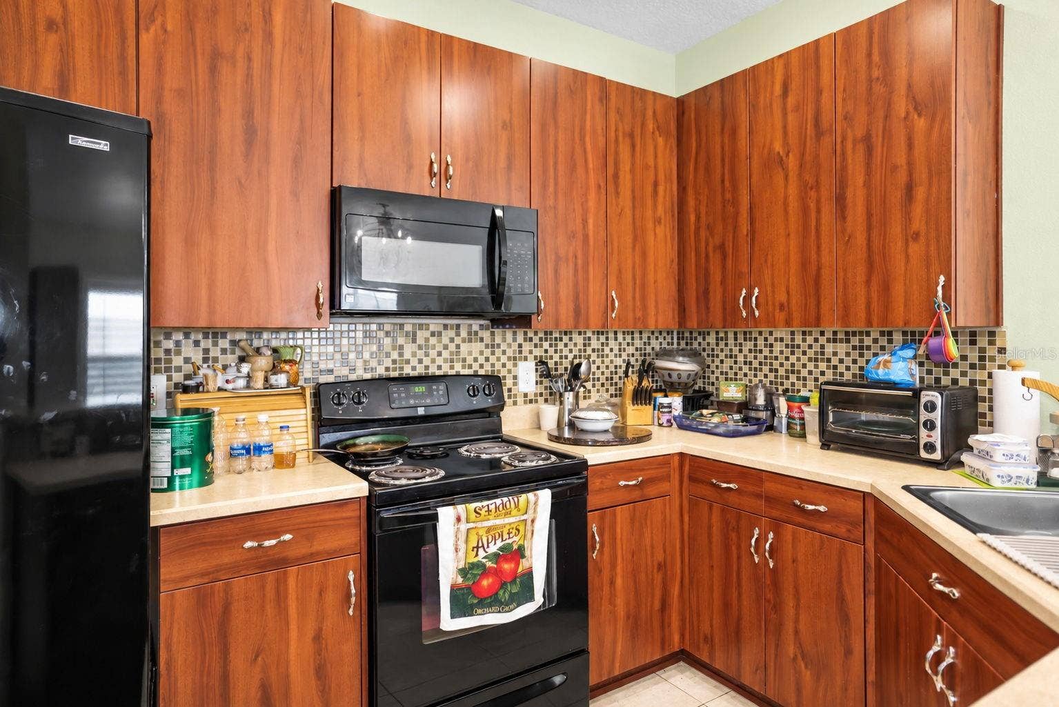 8524 CORINTHIAN WAY, New Port Richey, FL 34654 8524 CORINTHIAN WAY, New Port Richey, FL 34654