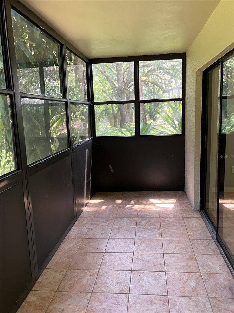 11703 RAINTREE VILLAGE BOULEVARD, #B, Temple Terrace, FL 33617 11703 RAINTREE VILLAGE BOULEVARD, #B, Temple Terrace, FL 33617