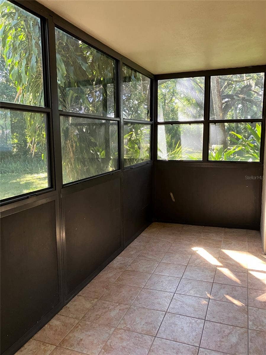 11703 RAINTREE VILLAGE BOULEVARD, #B, Temple Terrace, FL 33617 11703 RAINTREE VILLAGE BOULEVARD, #B, Temple Terrace, FL 33617