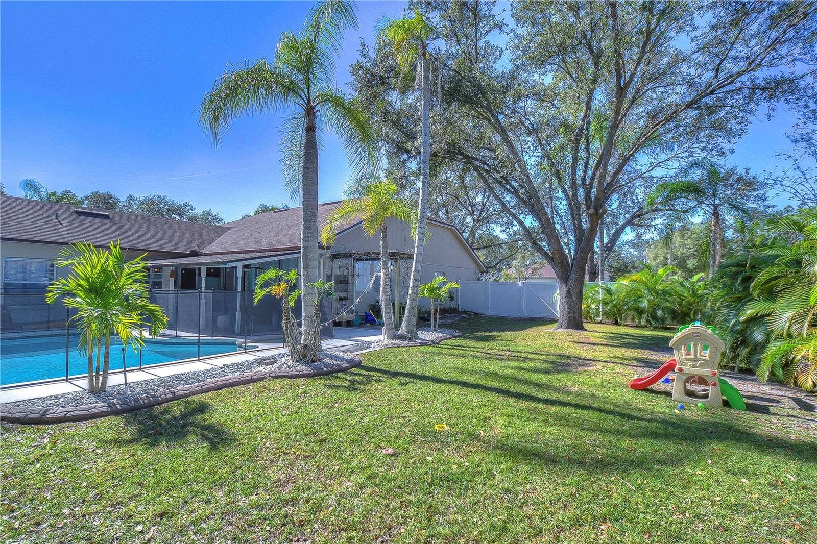 9502 SUNNYOAK DRIVE, Riverview, FL 33569