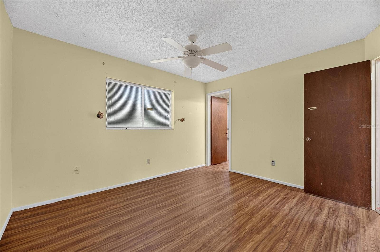 332 BRANDYWINE DRIVE, Valrico, FL 33594 332 BRANDYWINE DRIVE, Valrico, FL 33594