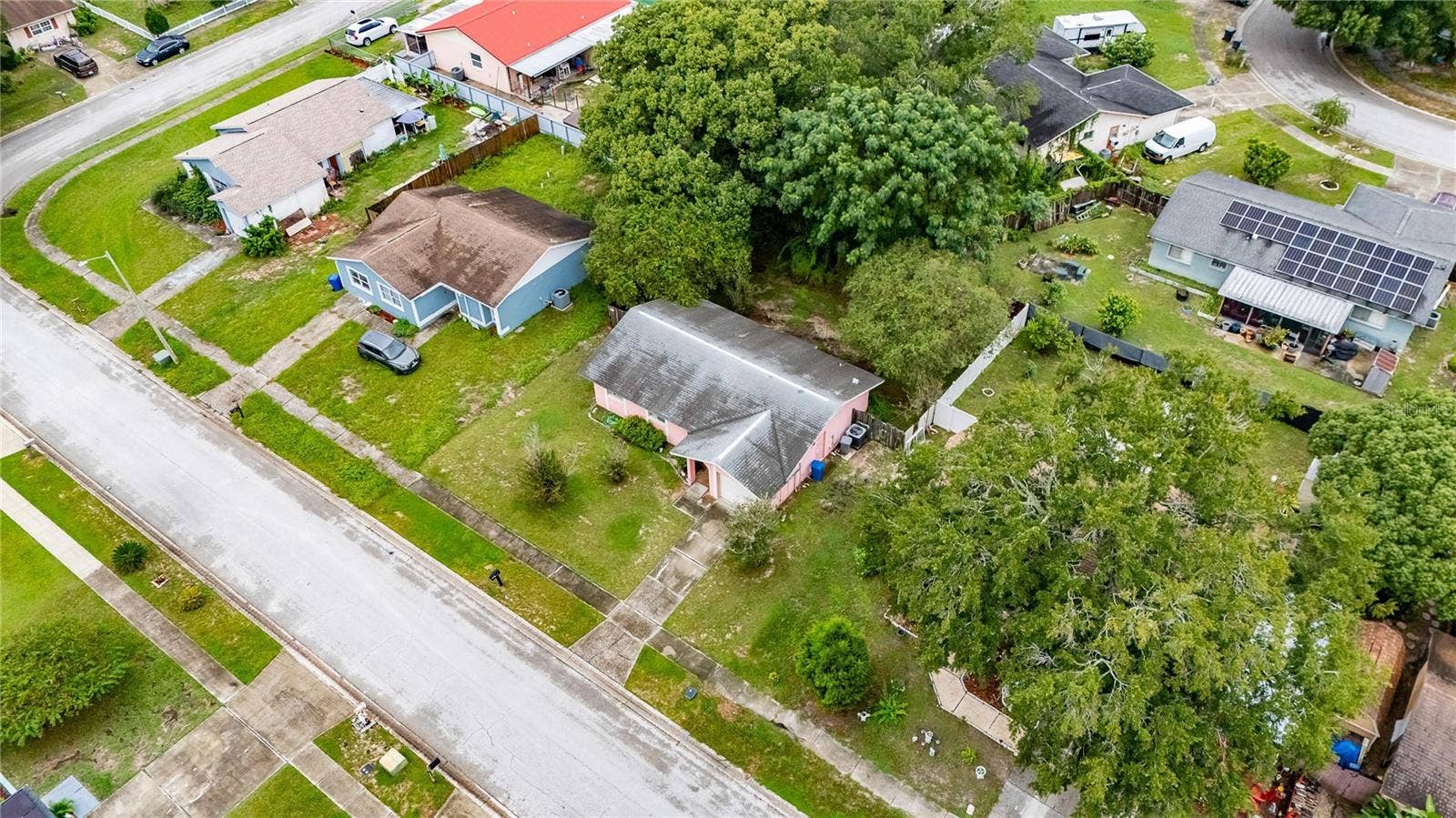 332 BRANDYWINE DRIVE, Valrico, FL 33594 332 BRANDYWINE DRIVE, Valrico, FL 33594