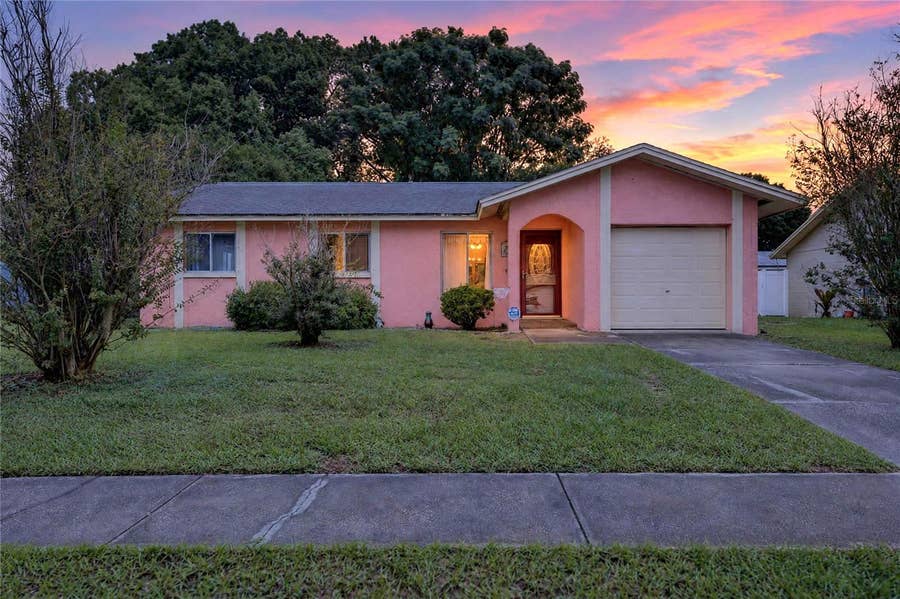 Property photo for 332 BRANDYWINE DRIVE, Valrico, FL
