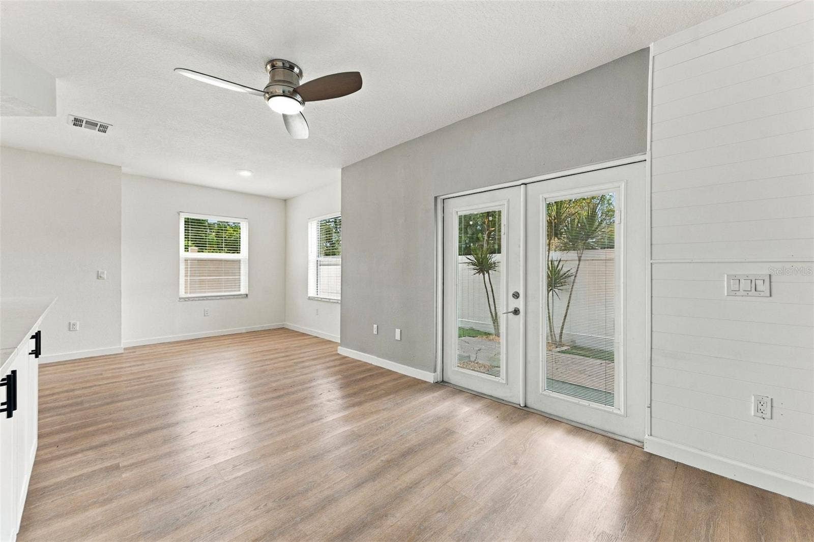 4363 TYLER CIRCLE N, St Petersburg, FL 33709 4363 TYLER CIRCLE N, St Petersburg, FL 33709