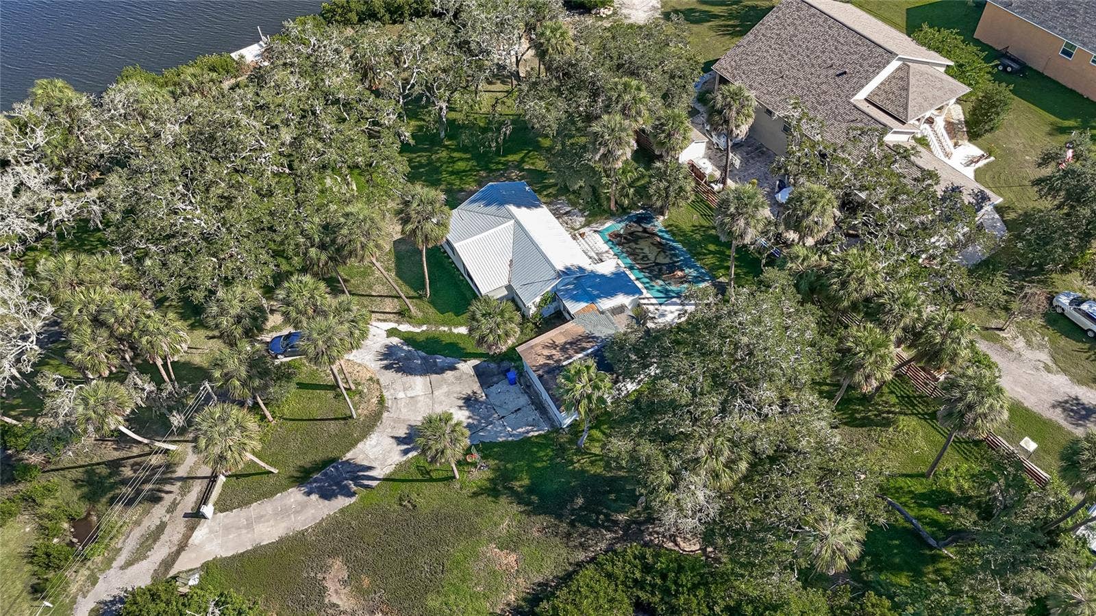512 S 51ST STREET, Tampa, FL 33619 512 S 51ST STREET, Tampa, FL 33619