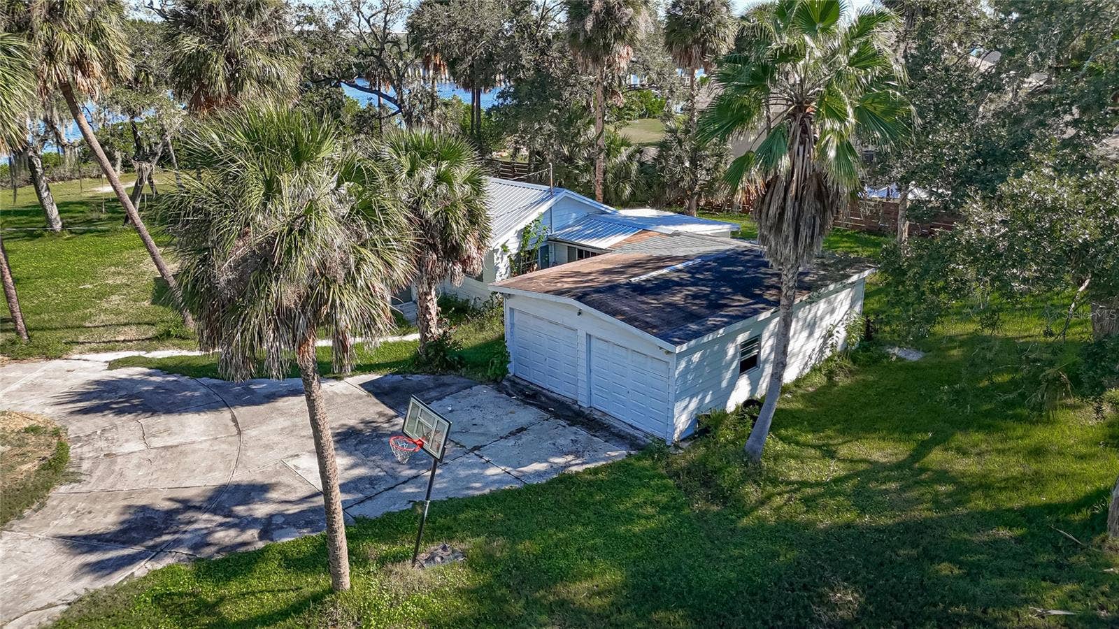 512 S 51ST STREET, Tampa, FL 33619 512 S 51ST STREET, Tampa, FL 33619