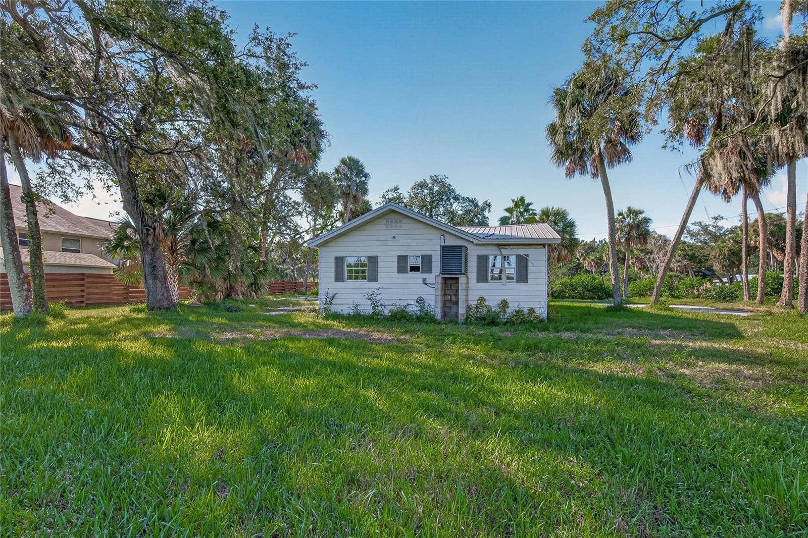 512 S 51ST STREET, Tampa, FL 33619 512 S 51ST STREET, Tampa, FL 33619
