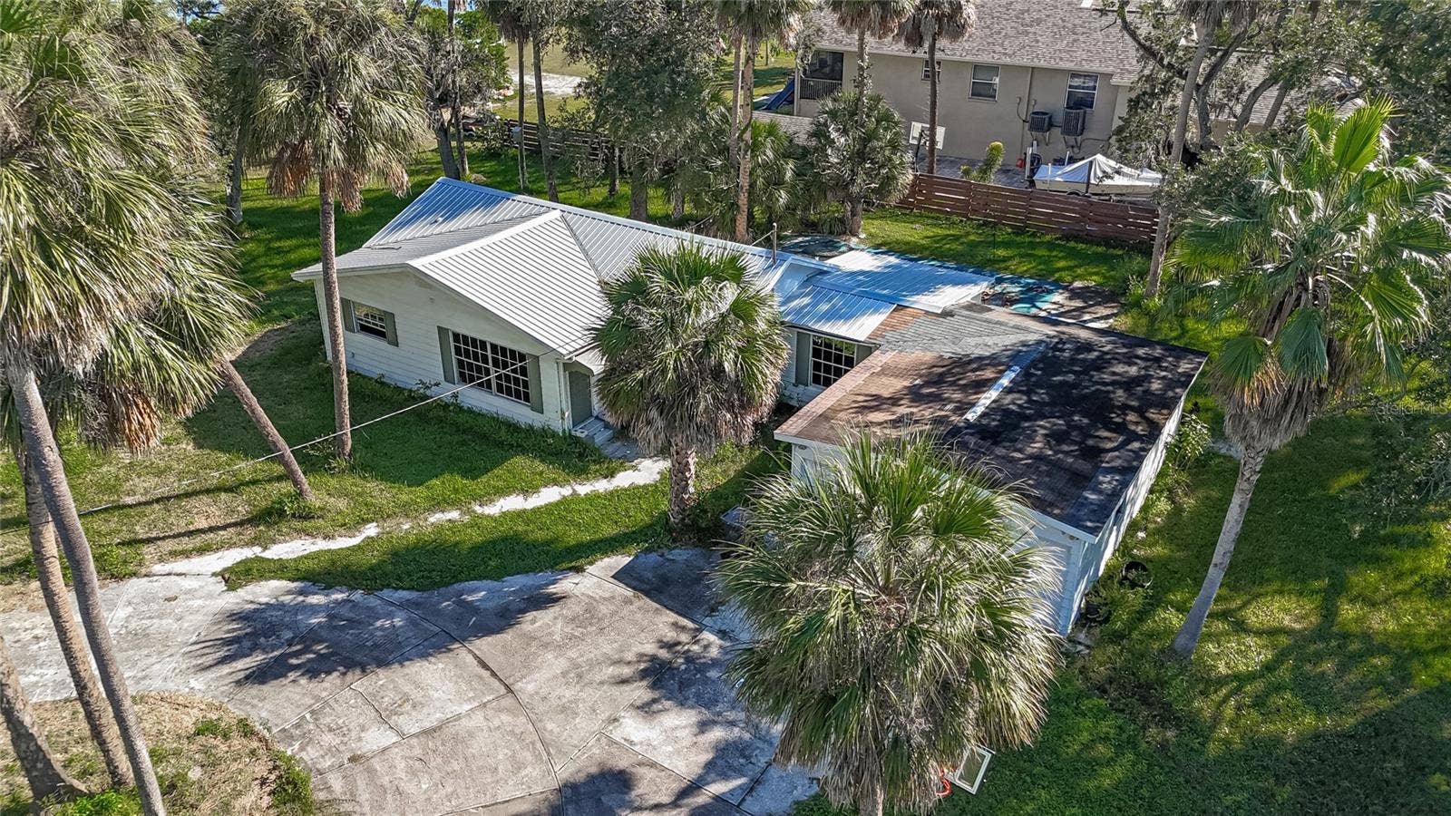512 S 51ST STREET, Tampa, FL 33619 512 S 51ST STREET, Tampa, FL 33619