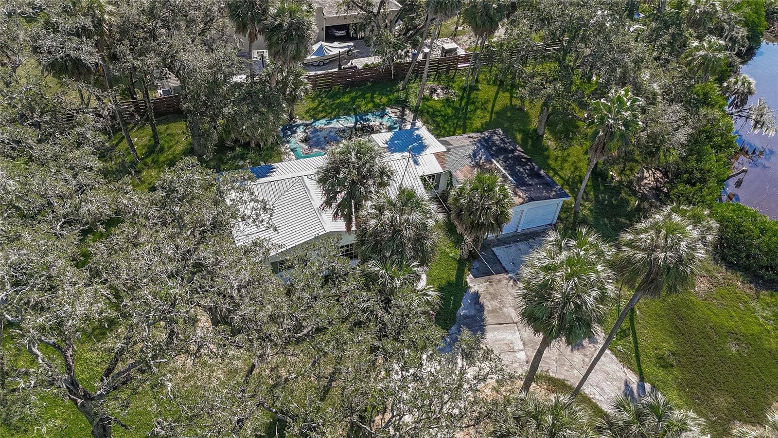 512 S 51ST STREET, Tampa, FL 33619 512 S 51ST STREET, Tampa, FL 33619