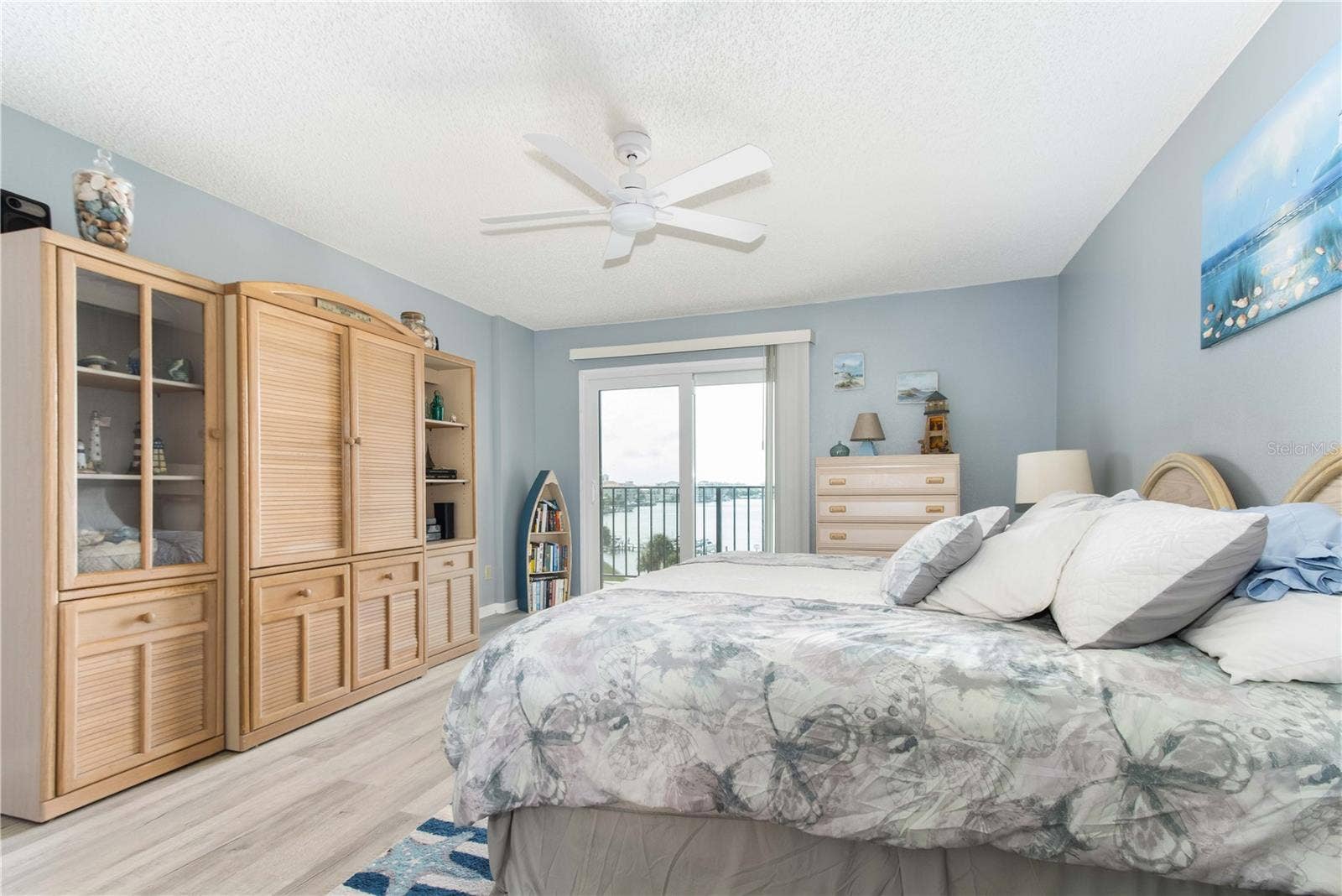 650 ISLAND WAY, #602, Clearwater, FL 33767 650 ISLAND WAY, #602, Clearwater, FL 33767