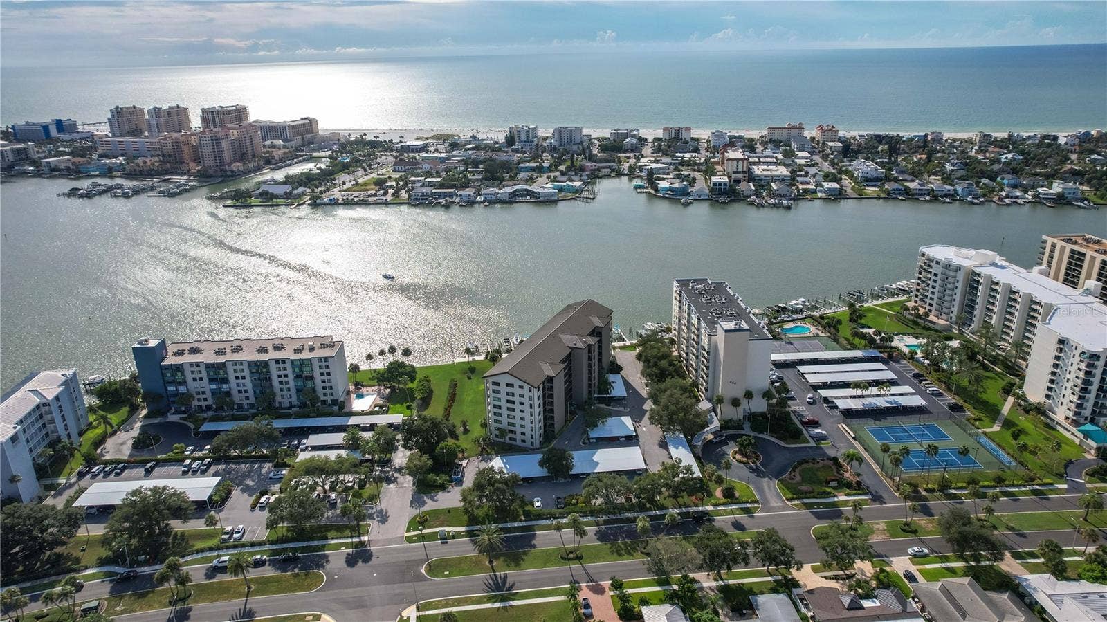 650 ISLAND WAY, #602, Clearwater, FL 33767 650 ISLAND WAY, #602, Clearwater, FL 33767