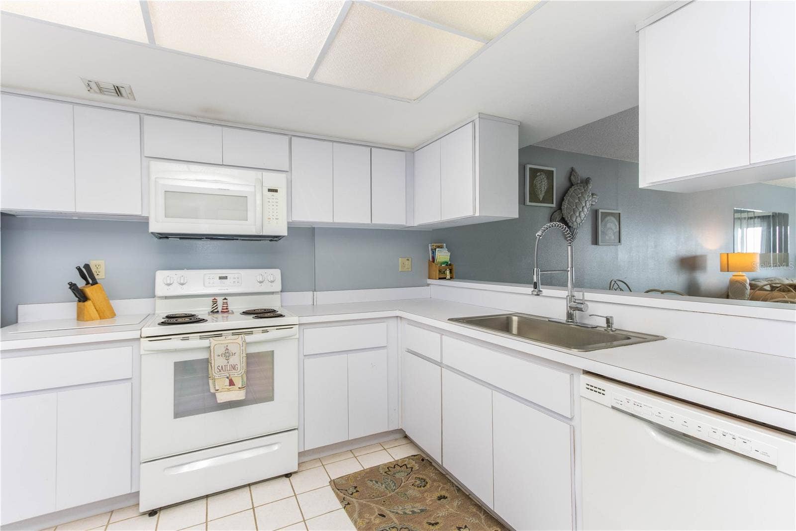 650 ISLAND WAY, #602, Clearwater, FL 33767 650 ISLAND WAY, #602, Clearwater, FL 33767