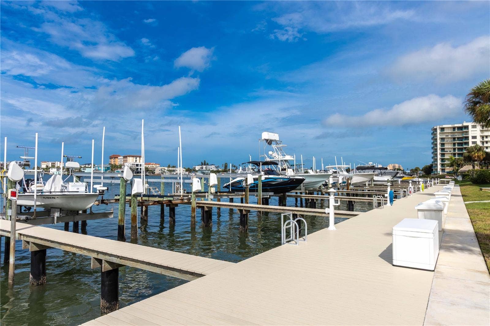 650 ISLAND WAY, #602, Clearwater, FL 33767 650 ISLAND WAY, #602, Clearwater, FL 33767