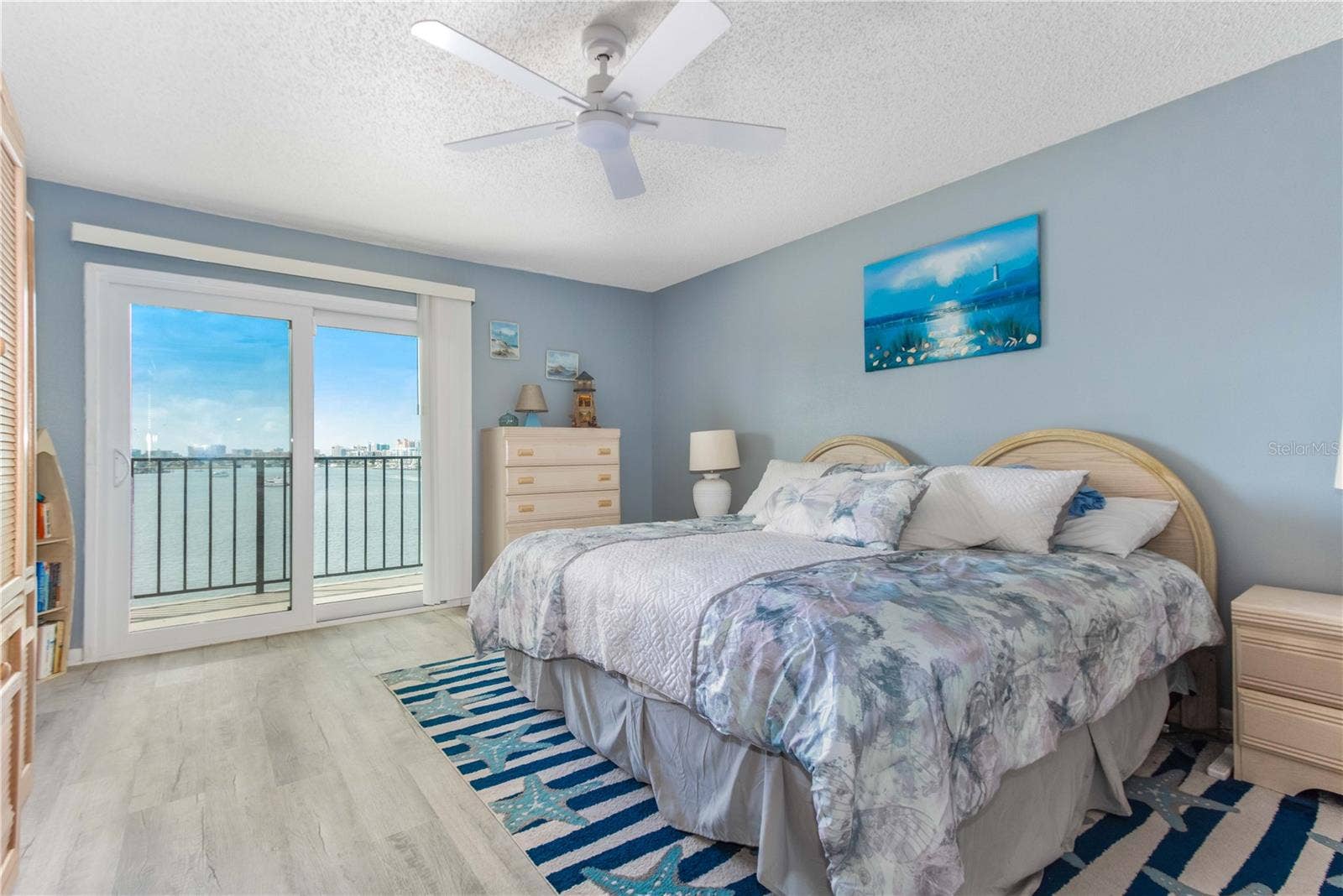 650 ISLAND WAY, #602, Clearwater, FL 33767 650 ISLAND WAY, #602, Clearwater, FL 33767