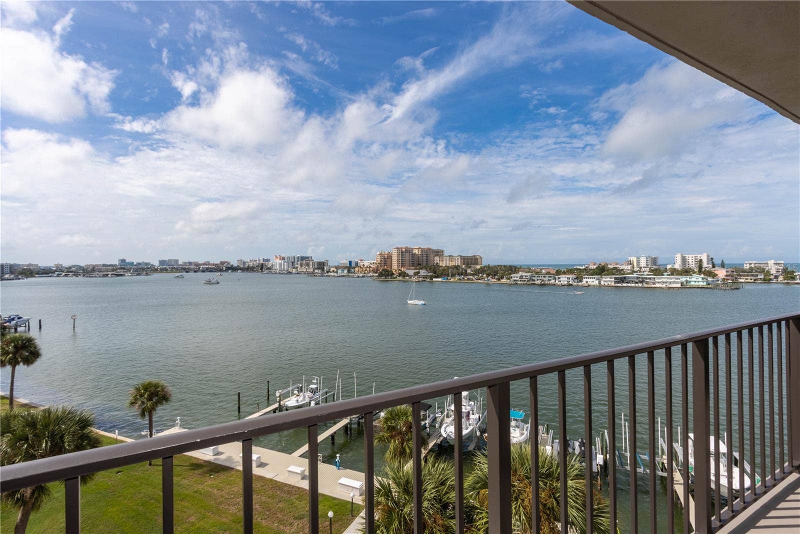 650 ISLAND WAY, #602, Clearwater, FL 33767 650 ISLAND WAY, #602, Clearwater, FL 33767