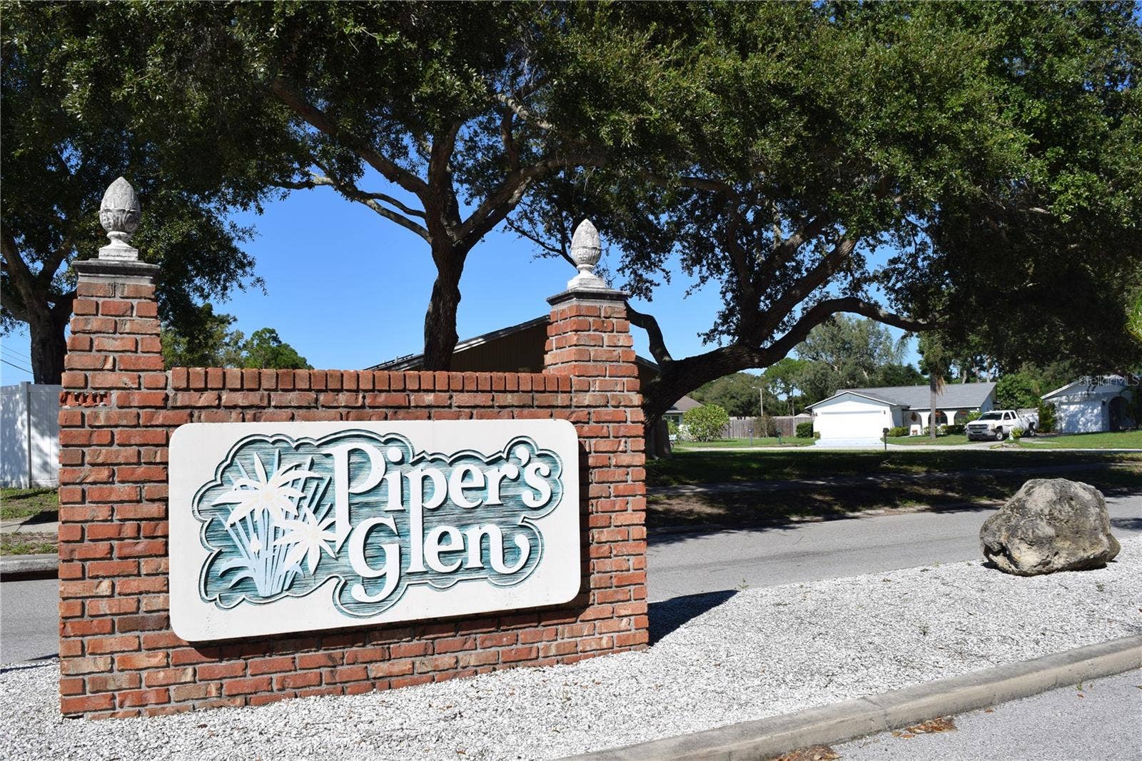 1610 AMBERLEA DRIVE N, Dunedin, FL 34698 1610 AMBERLEA DRIVE N, Dunedin, FL 34698