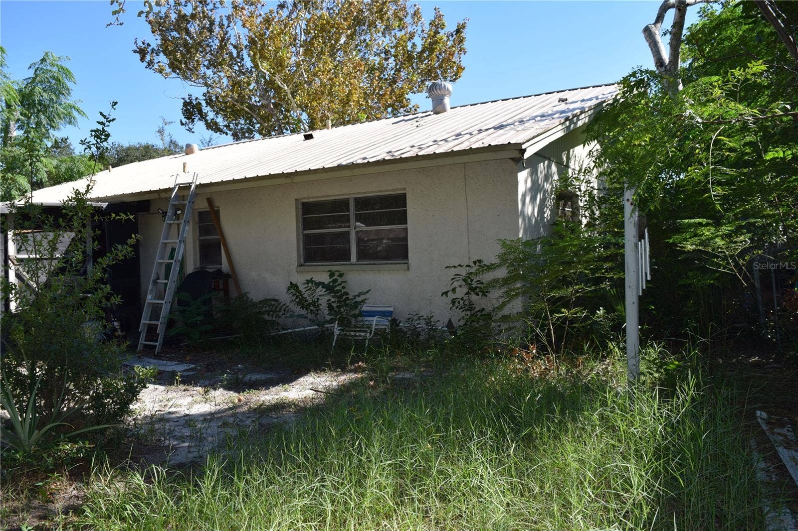 1610 AMBERLEA DRIVE N, Dunedin, FL 34698 1610 AMBERLEA DRIVE N, Dunedin, FL 34698