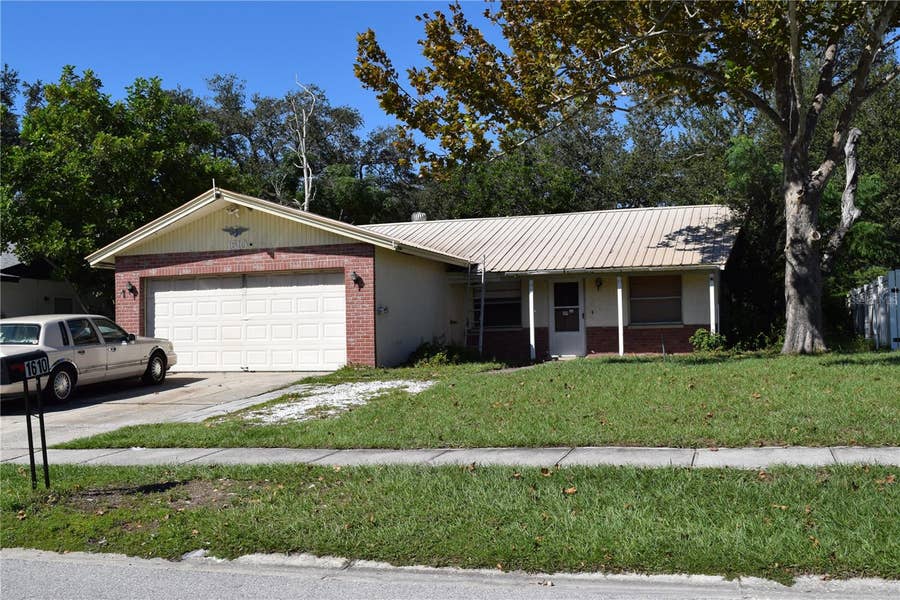 Property photo for 1610 AMBERLEA DRIVE N, Dunedin, FL