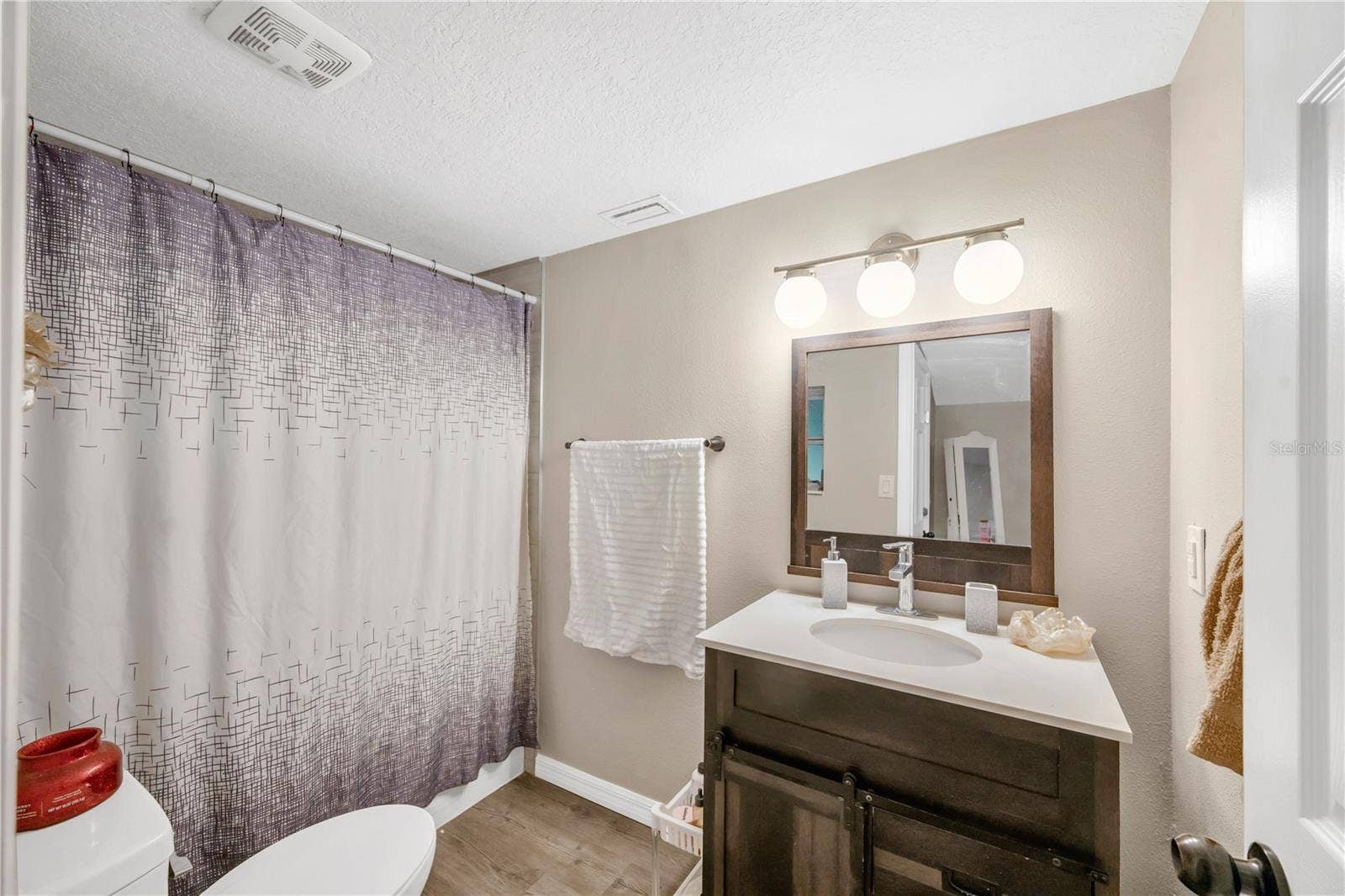 1210 FRONT STREET, Valrico, FL 33594 1210 FRONT STREET, Valrico, FL 33594