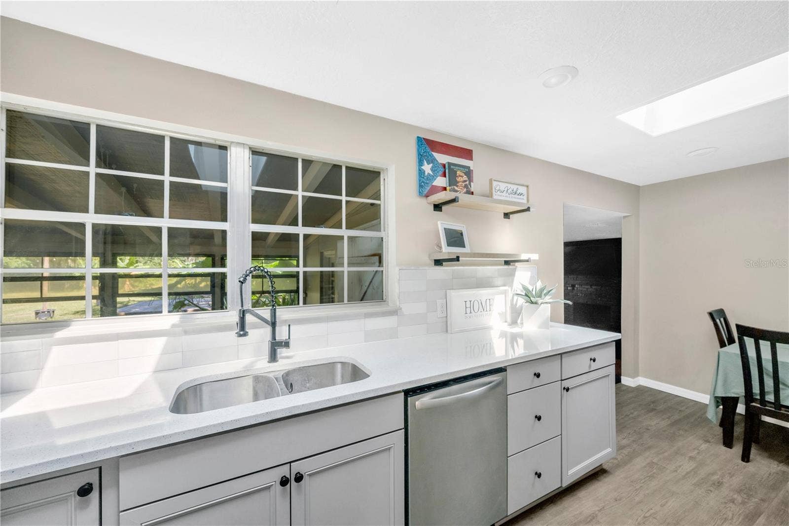 1210 FRONT STREET, Valrico, FL 33594 1210 FRONT STREET, Valrico, FL 33594
