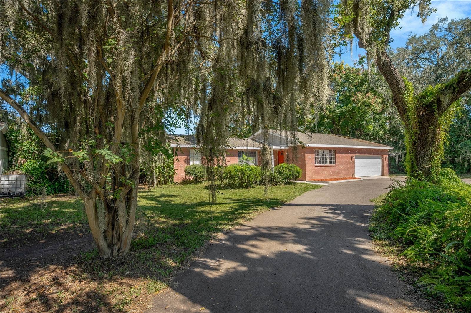 1210 FRONT STREET, Valrico, FL 33594 1210 FRONT STREET, Valrico, FL 33594