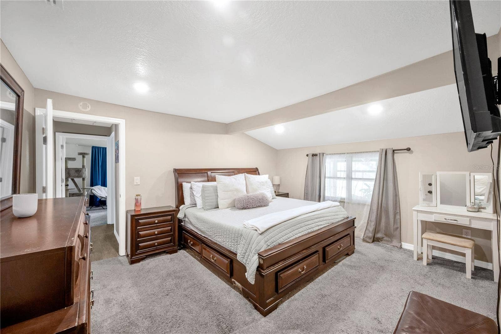 1210 FRONT STREET, Valrico, FL 33594 1210 FRONT STREET, Valrico, FL 33594