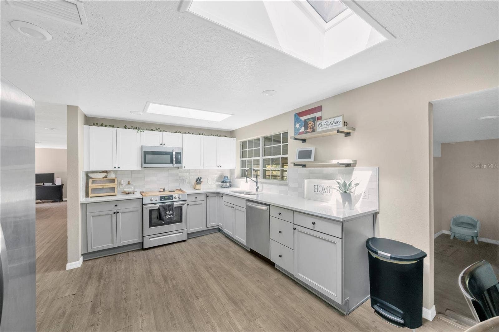 1210 FRONT STREET, Valrico, FL 33594 1210 FRONT STREET, Valrico, FL 33594