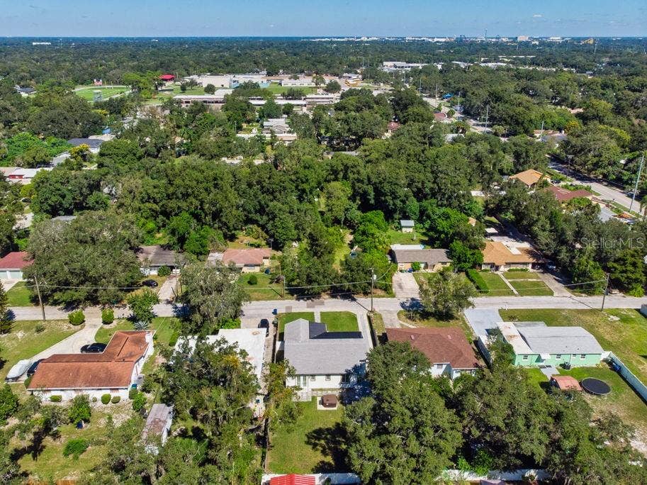 2009 E JEAN STREET, Tampa, FL 33610 2009 E JEAN STREET, Tampa, FL 33610