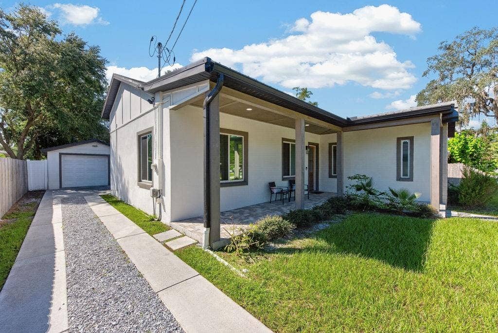 2009 E JEAN STREET, Tampa, FL 33610 2009 E JEAN STREET, Tampa, FL 33610