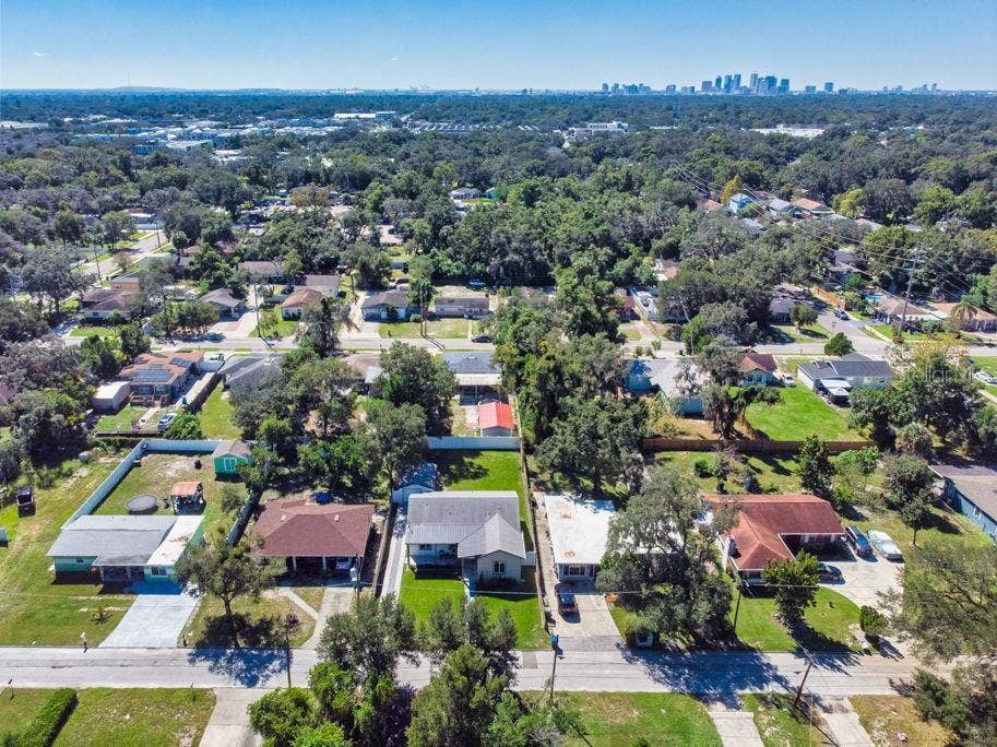2009 E JEAN STREET, Tampa, FL 33610 2009 E JEAN STREET, Tampa, FL 33610