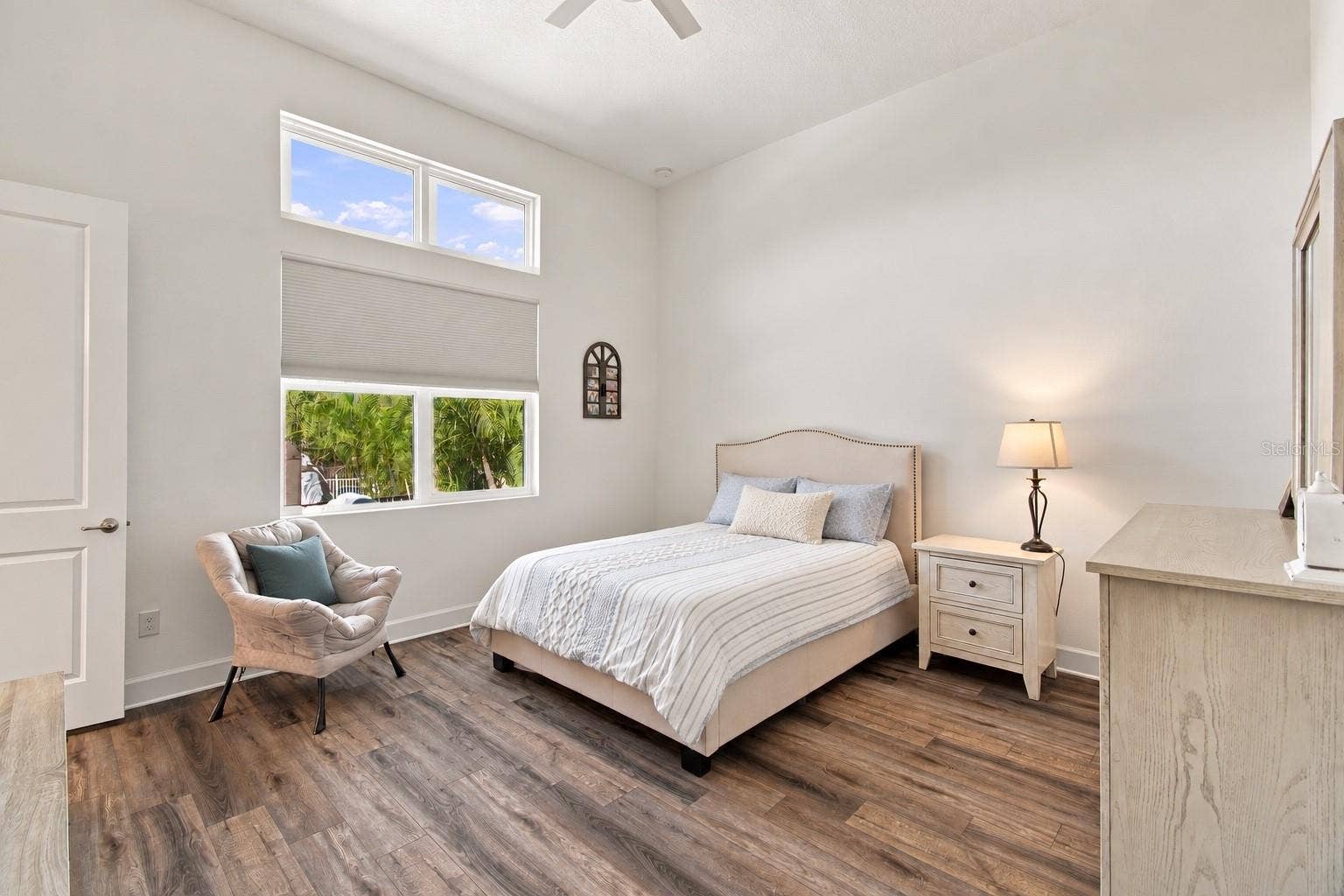 832 MANNS HARBOR DRIVE, Apollo Beach, FL 33572 832 MANNS HARBOR DRIVE, Apollo Beach, FL 33572