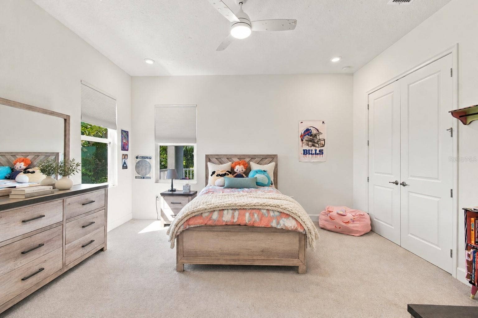 832 MANNS HARBOR DRIVE, Apollo Beach, FL 33572 832 MANNS HARBOR DRIVE, Apollo Beach, FL 33572