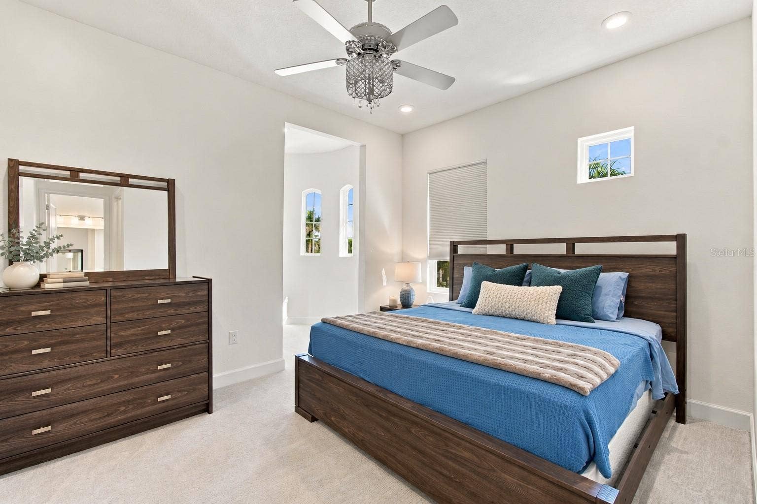 832 MANNS HARBOR DRIVE, Apollo Beach, FL 33572 832 MANNS HARBOR DRIVE, Apollo Beach, FL 33572