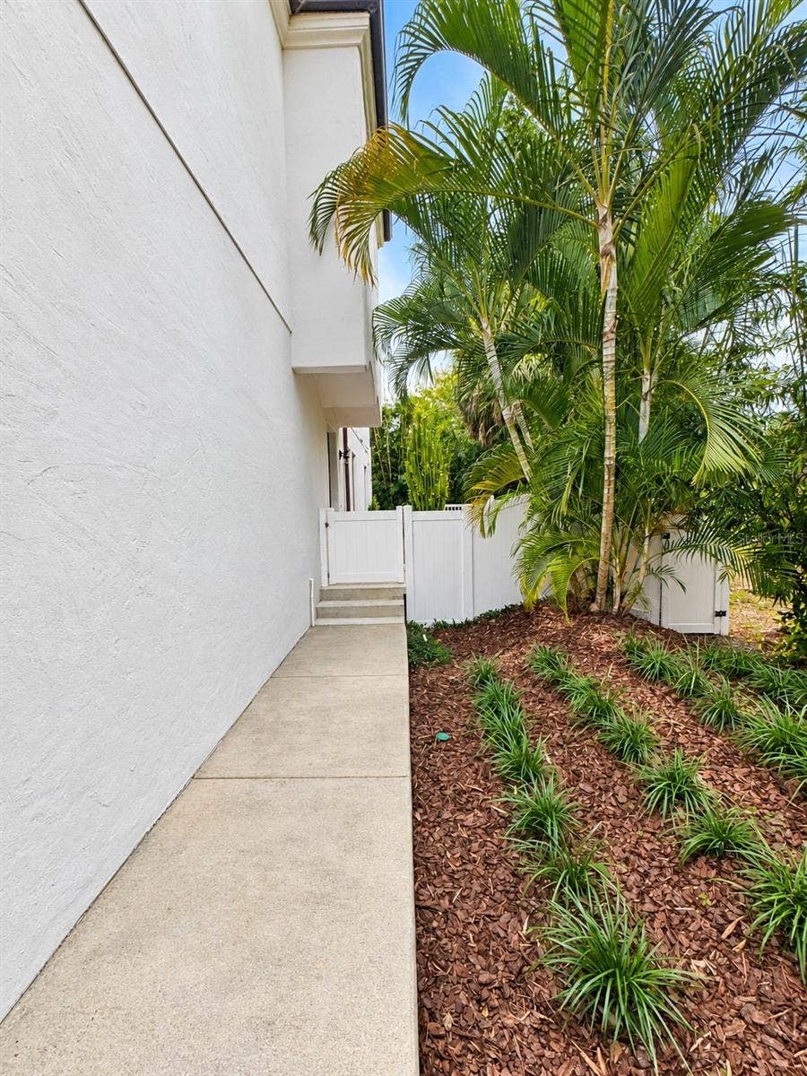331 N TRASK STREET, Tampa, FL 33609 331 N TRASK STREET, Tampa, FL 33609