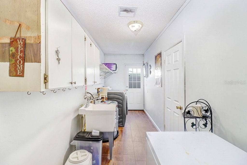 3709 CASABA LOOP, Valrico, FL 33596