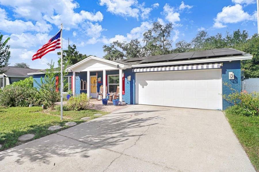 Property photo for 3709 CASABA LOOP, Valrico, FL
