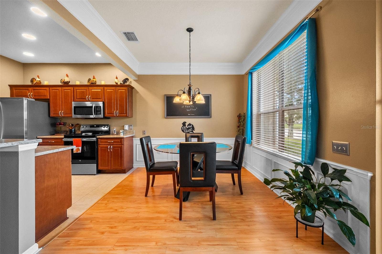 10170 HAVERHILL RIDGE DRIVE, Riverview, FL 33578 10170 HAVERHILL RIDGE DRIVE, Riverview, FL 33578