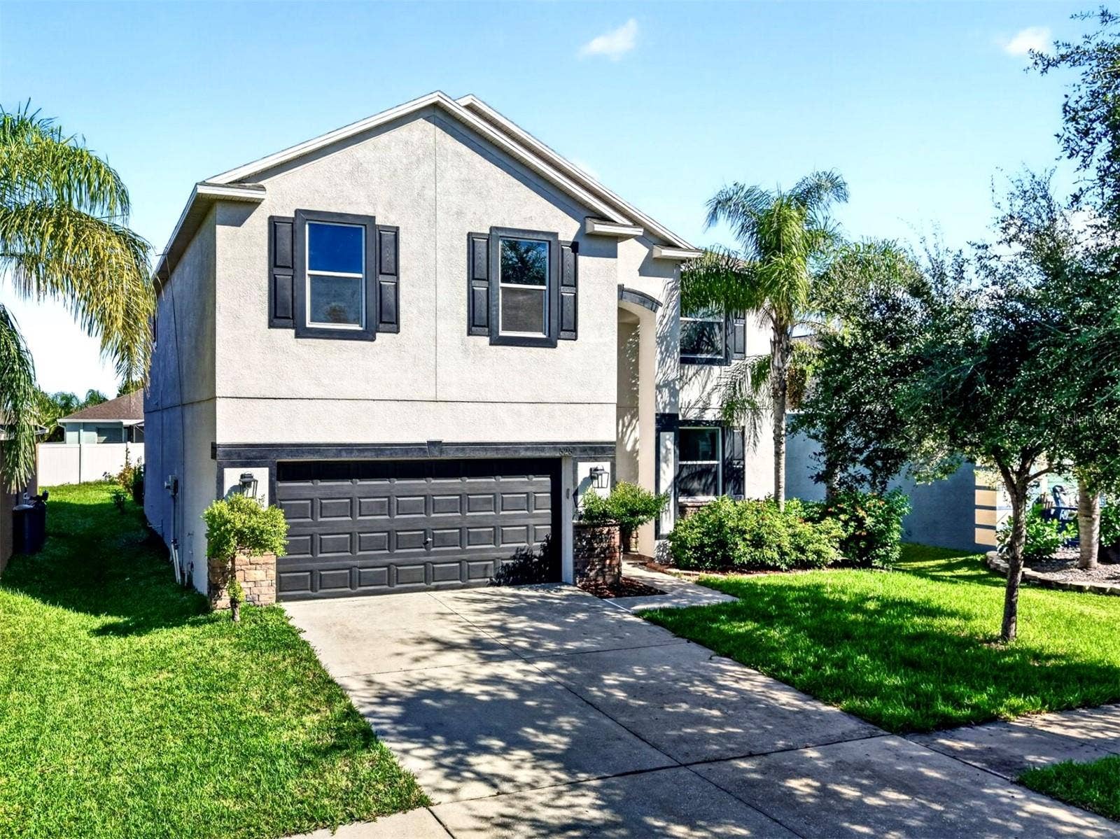 Front exterior view