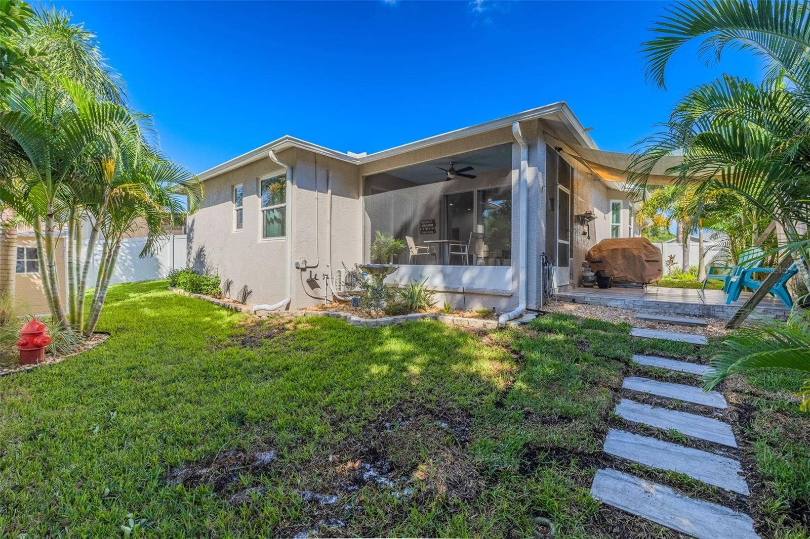 724 SANDY HILLS AVENUE, Tarpon Springs, FL 34689 724 SANDY HILLS AVENUE, Tarpon Springs, FL 34689