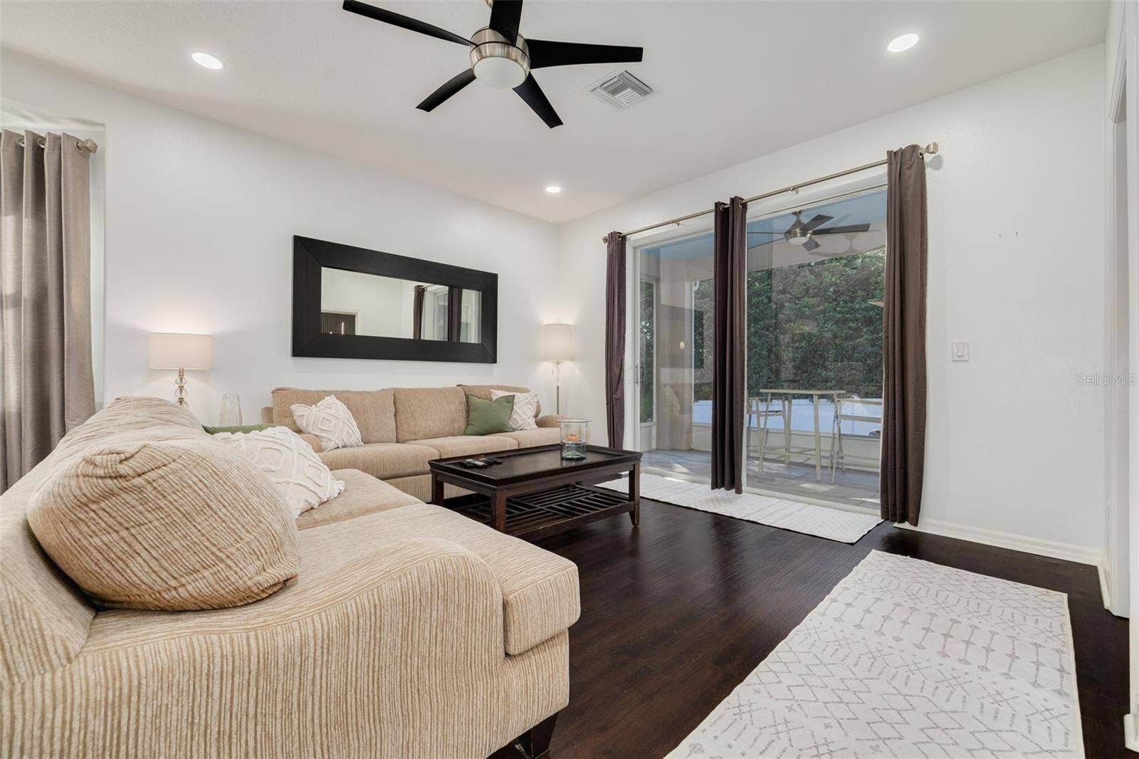 724 SANDY HILLS AVENUE, Tarpon Springs, FL 34689 724 SANDY HILLS AVENUE, Tarpon Springs, FL 34689