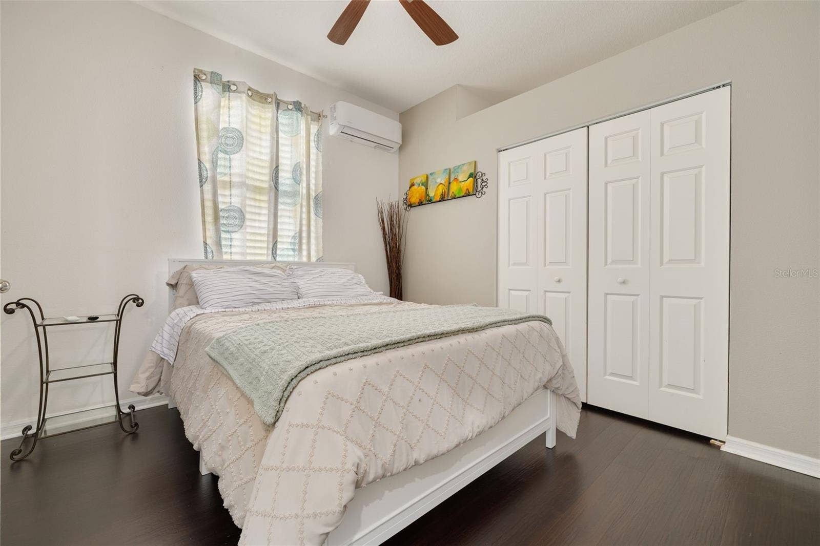 724 SANDY HILLS AVENUE, Tarpon Springs, FL 34689 724 SANDY HILLS AVENUE, Tarpon Springs, FL 34689