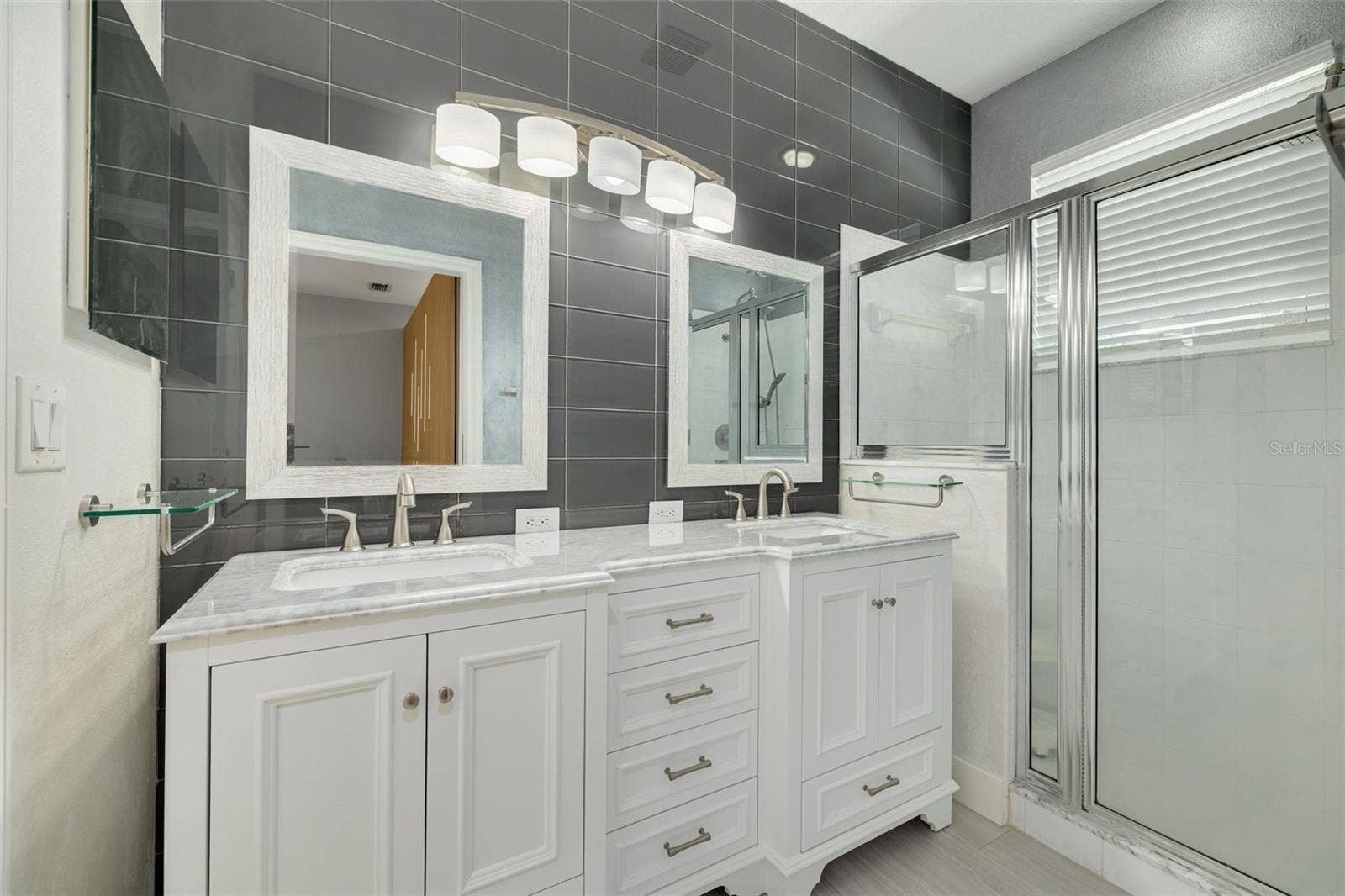 724 SANDY HILLS AVENUE, Tarpon Springs, FL 34689 724 SANDY HILLS AVENUE, Tarpon Springs, FL 34689