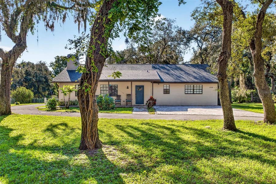 Property photo for 10326 OSCEOLA DRIVE, New Port Richey, FL