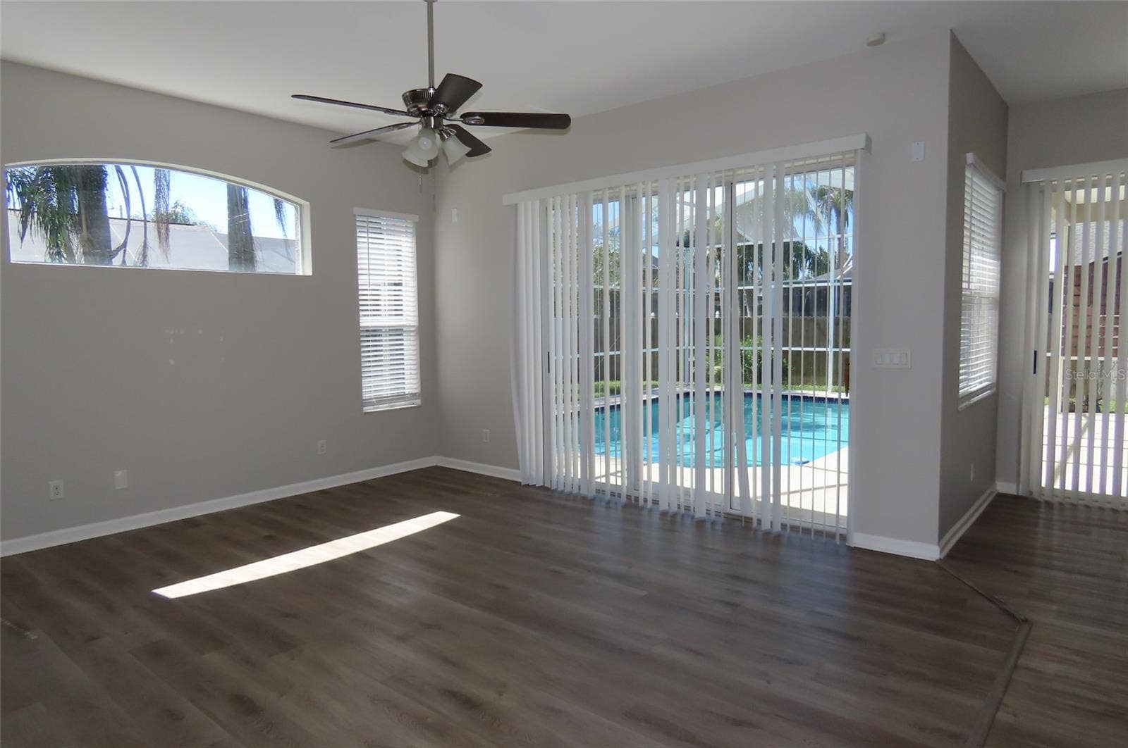 1801 MAPLELEAF BOULEVARD, Oldsmar, FL 34677 1801 MAPLELEAF BOULEVARD, Oldsmar, FL 34677