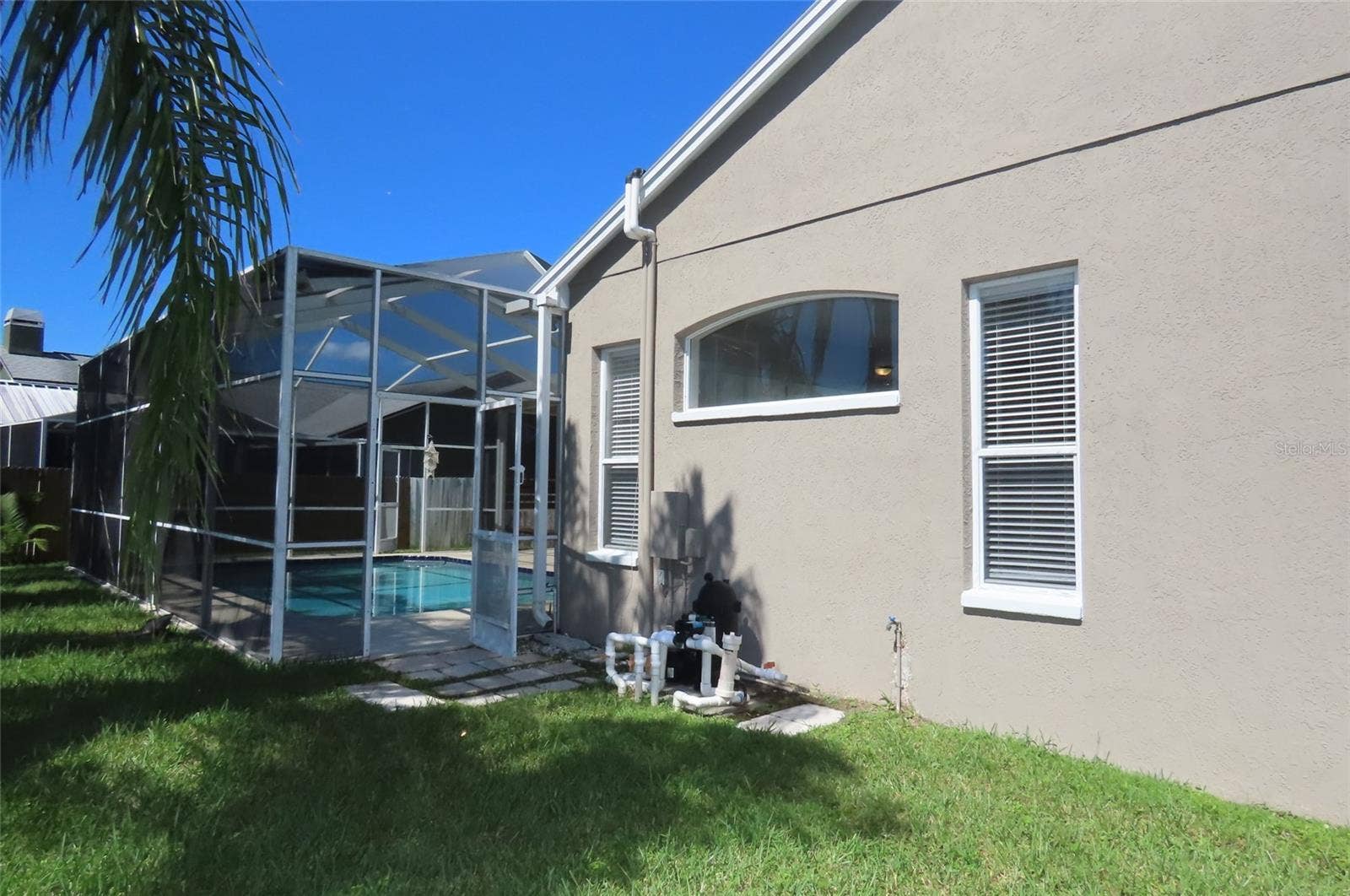 1801 MAPLELEAF BOULEVARD, Oldsmar, FL 34677 1801 MAPLELEAF BOULEVARD, Oldsmar, FL 34677